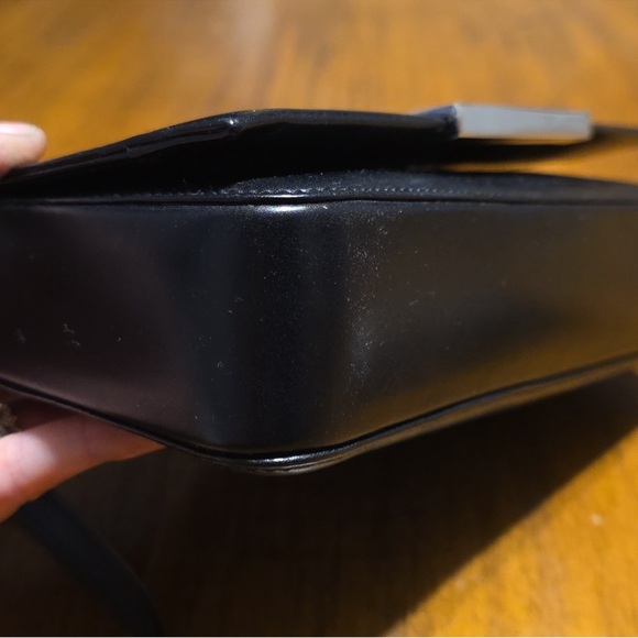 Gucci Vintage Tom Ford Black Crossbody Bag and Matching Wallet w/Silver Accents - Picture 6 of 16